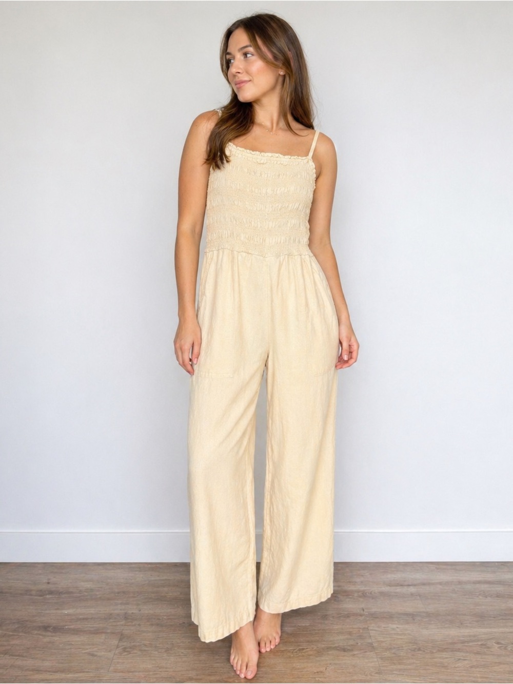 Universal Thread Smocked Beige Jumpsuit Wide Leg Linen Blend Size L Minimalist